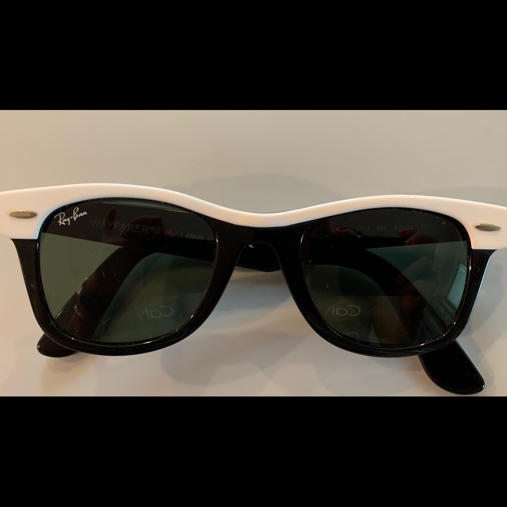 RAY-BAN  - Wayfarer II - SUNGLASSES.